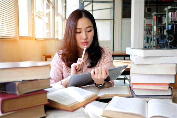 邵阳工业学校的就业情况及招生人数