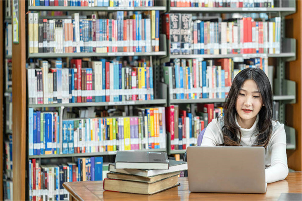 益阳市卫生职业技术学校的学校位置及联系方式