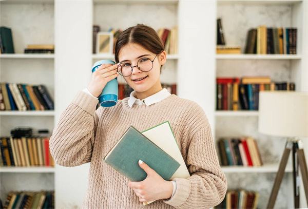 2025年湖北免费学费的中专学校有哪些