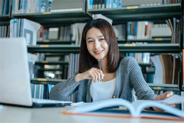 2025年合肥可以分配工作的中专学校有哪些